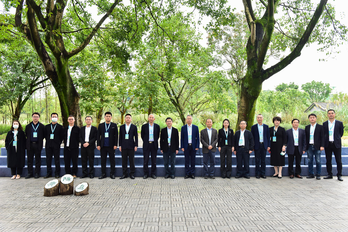 2edd18e32b58ec46ec221fdc540649b4